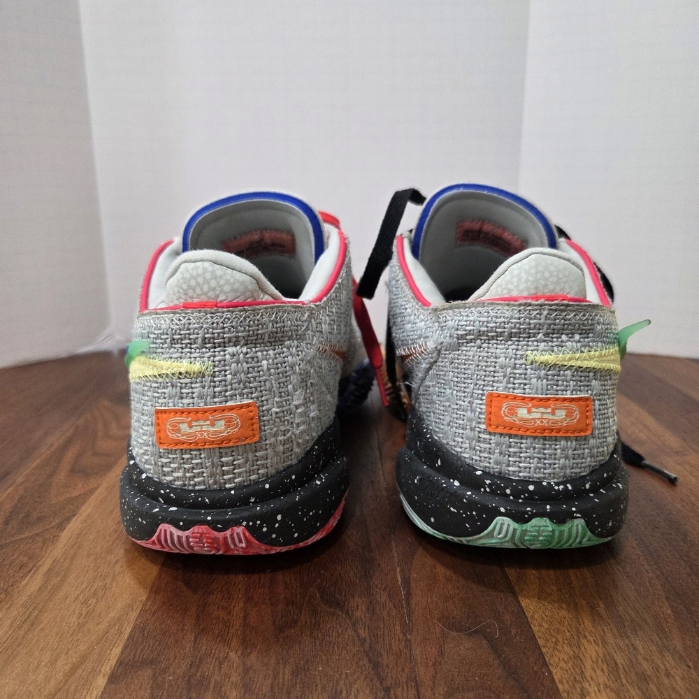 Lebron 20 Nike Lifer DJ5423-002 - Picture 7 of 16